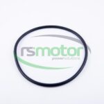 Junta tórica Jenbacher RS-456747 negra sobre fondo blanco con el logo "rsmotor powersolutions" y un código QR.