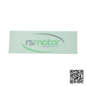 Una camisilla de Bujía MWM con referencia RS-02105020 de color verde sobre un fondo blanco con el logo de "RS Motor" de fondo y un QR