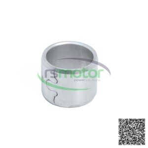 Cojinete Jenbacher RS-106829 plateado, cilíndrico, con una hendidura en forma de S y el logo "rsmotor powersolutions".