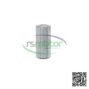 A Jenbacher cylinder pin with reference RS115482 on a white background in the background "RS Motor" logo and a QR