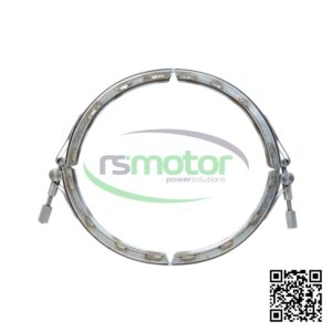 Un clip de sujeción MWM con referencia RS12281702 de color gris sobre un fondo blanco con el logo de "RS Motor" de fondo y un QR