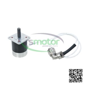 Motor paso a paso MWM con referencia RS12342480 sobre un fondo en blanco con el logo de "RS Motor" de fondo y un código QR en la esquina