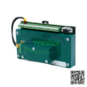 Amplificador Jenbacher RS-369160, un módulo electrónico verde con conectores de terminales y un puerto DB9.